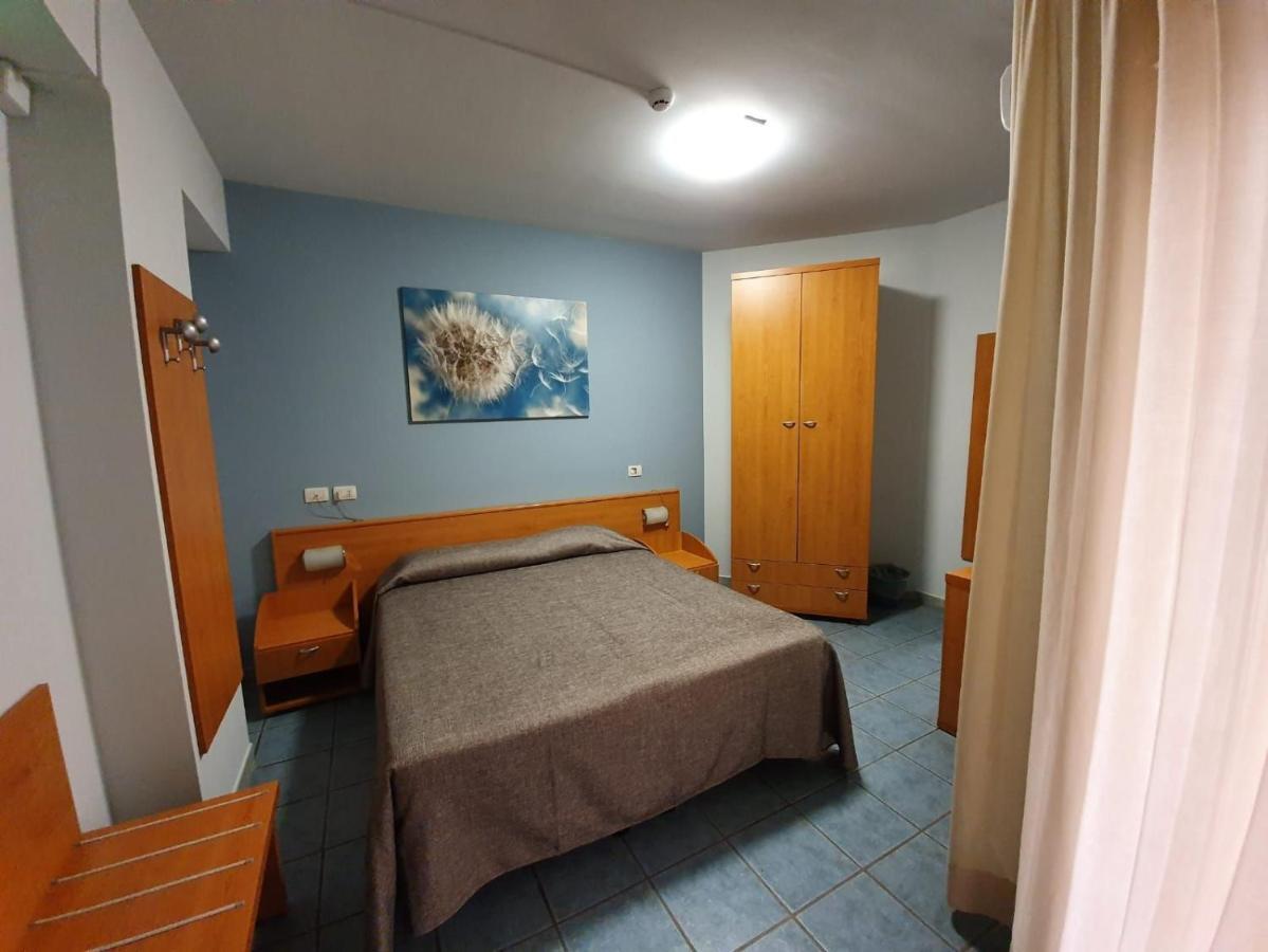 Hotel Casale Dei Greci Biancavilla Eksteriør bilde